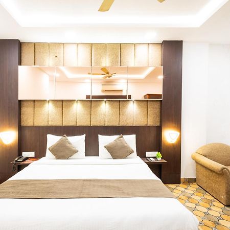 Hotel Panickers Residency - Ajmal Khan Market Near Karol Bagh Metro Delhi  Esterno foto