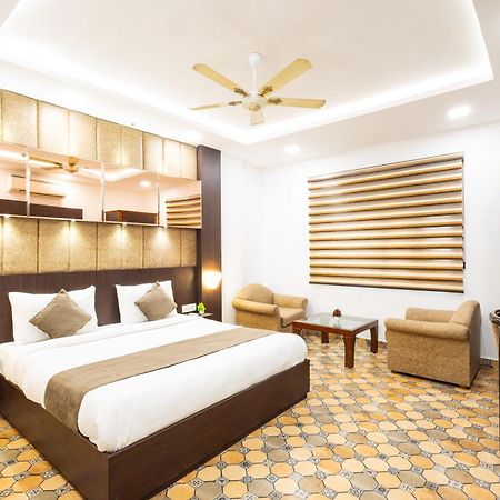 Hotel Panickers Residency - Ajmal Khan Market Near Karol Bagh Metro Delhi  Esterno foto