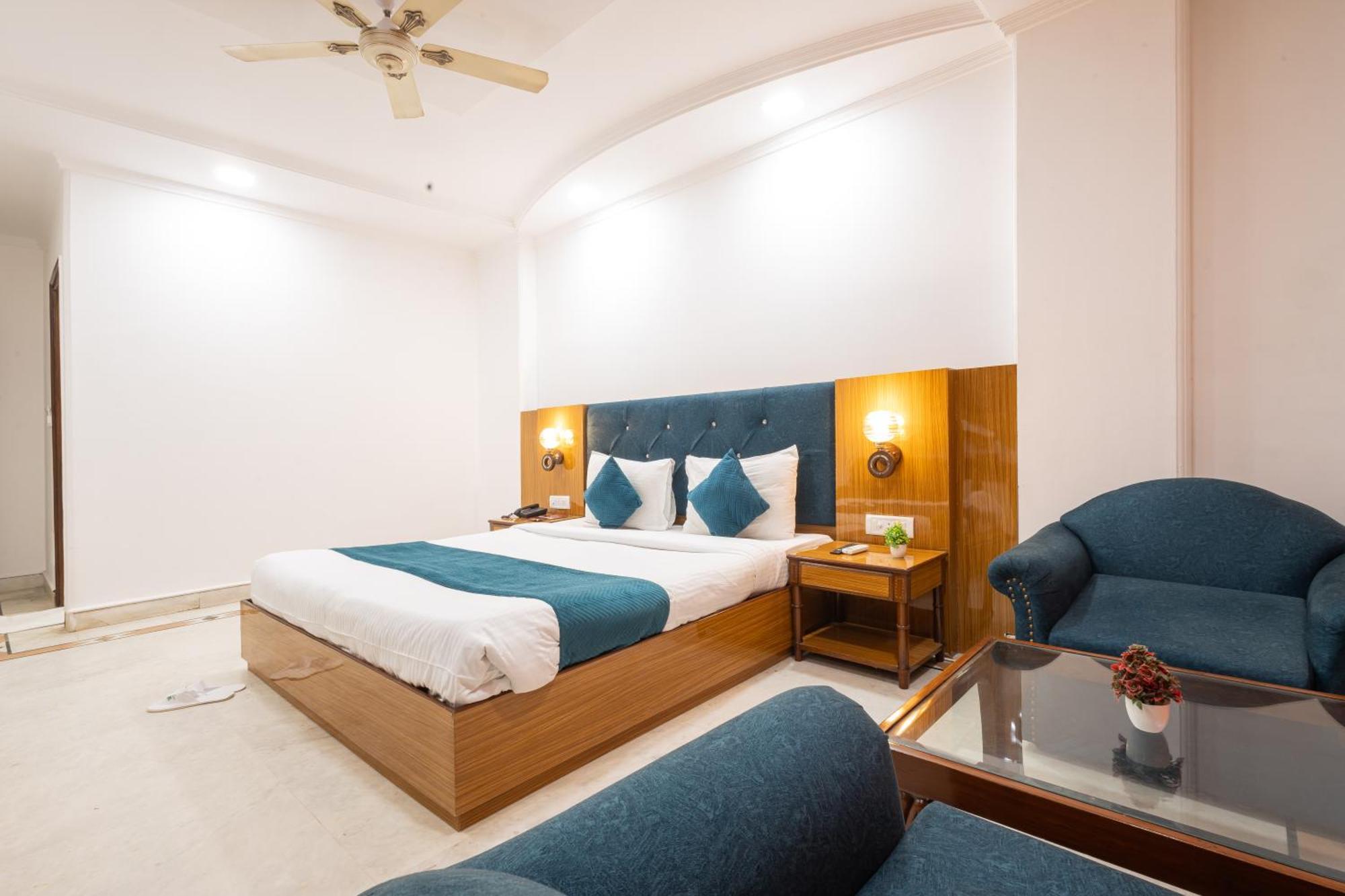 Hotel Panickers Residency - Ajmal Khan Market Near Karol Bagh Metro Delhi  Esterno foto