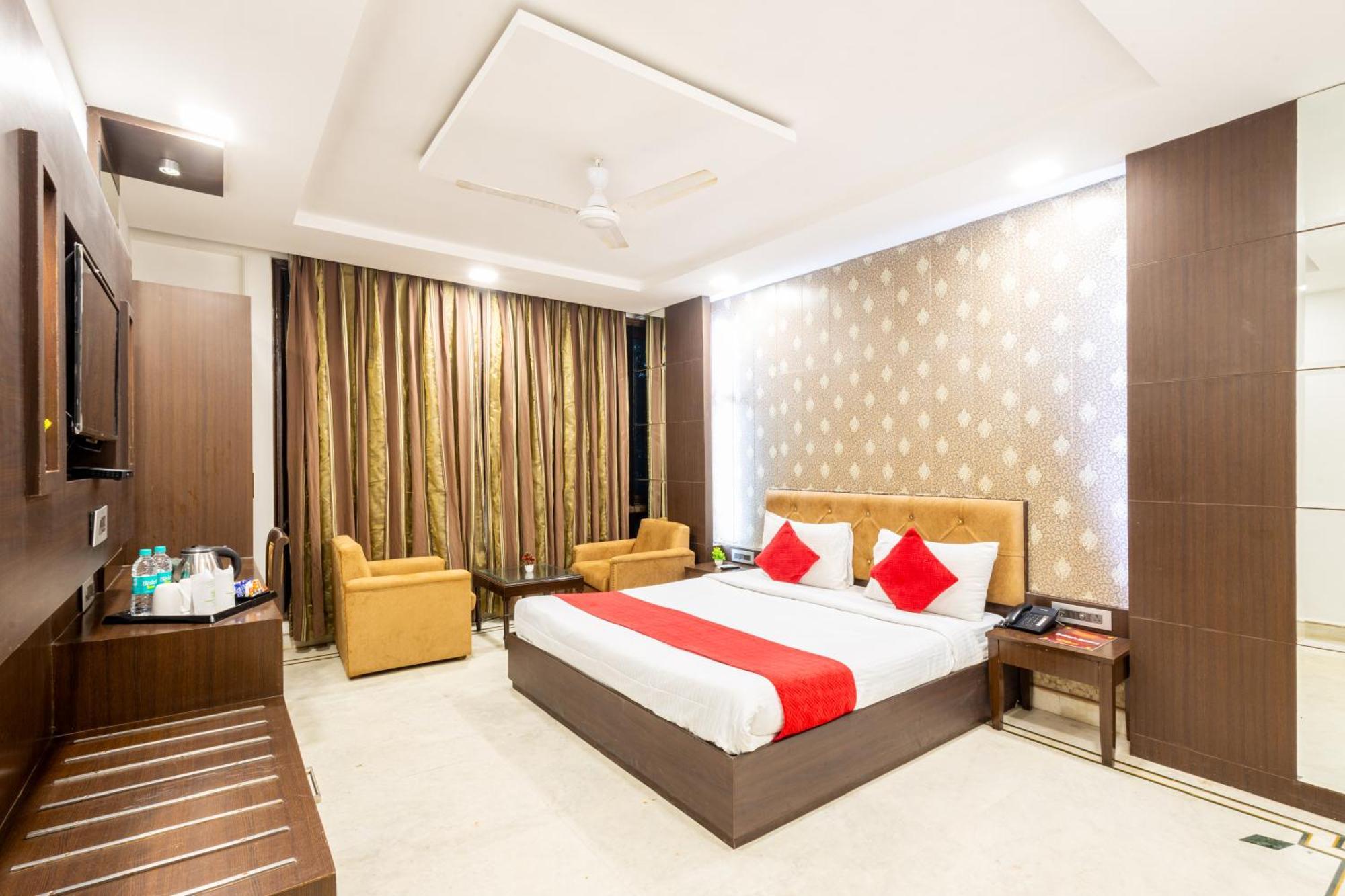 Hotel Panickers Residency - Ajmal Khan Market Near Karol Bagh Metro Delhi  Esterno foto