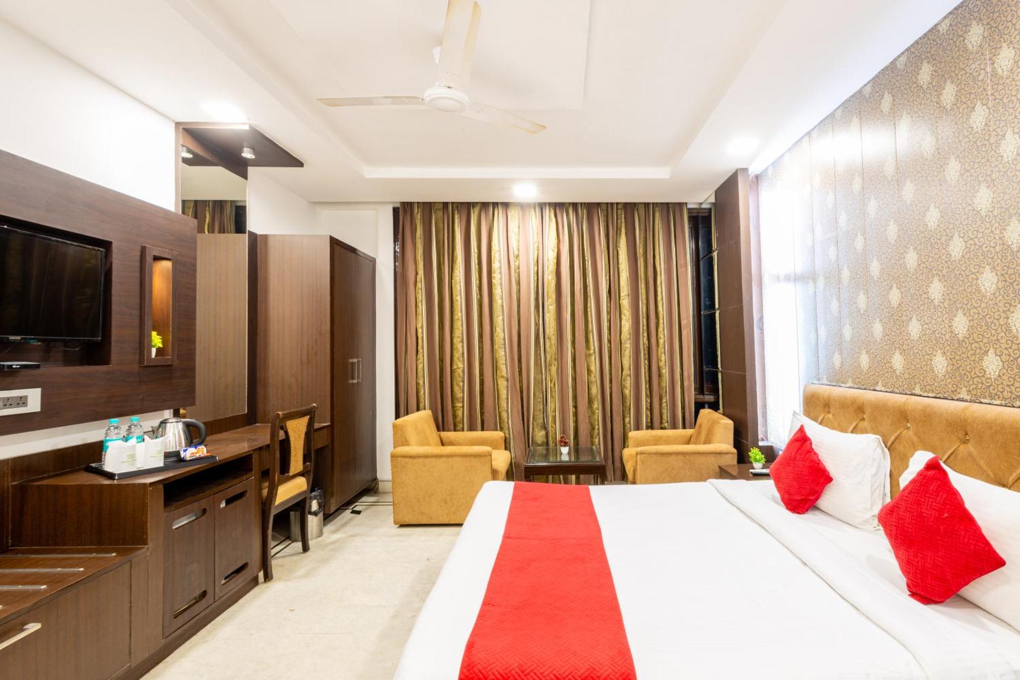 Hotel Panickers Residency - Ajmal Khan Market Near Karol Bagh Metro Delhi  Esterno foto