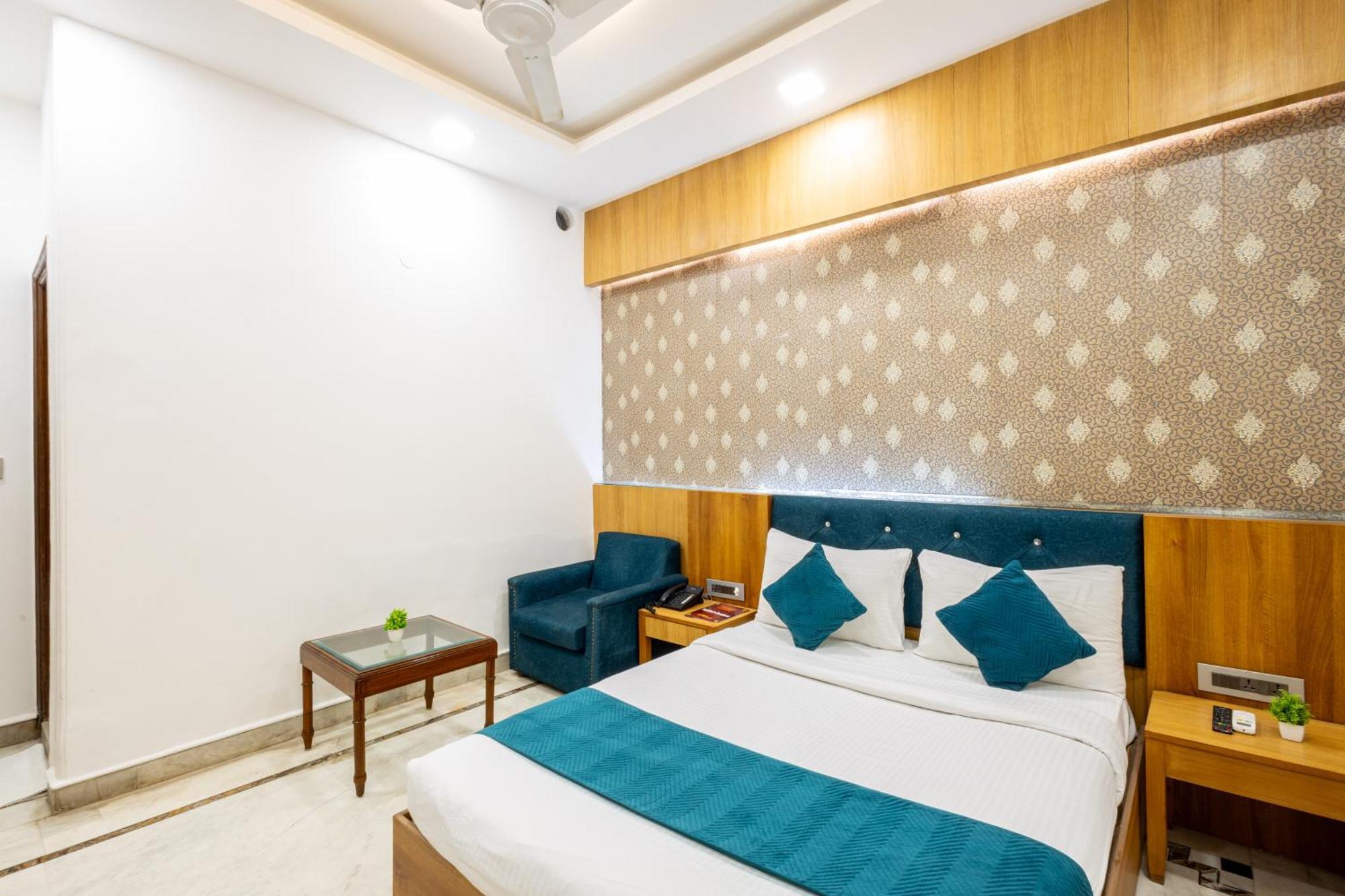 Hotel Panickers Residency - Ajmal Khan Market Near Karol Bagh Metro Delhi  Esterno foto