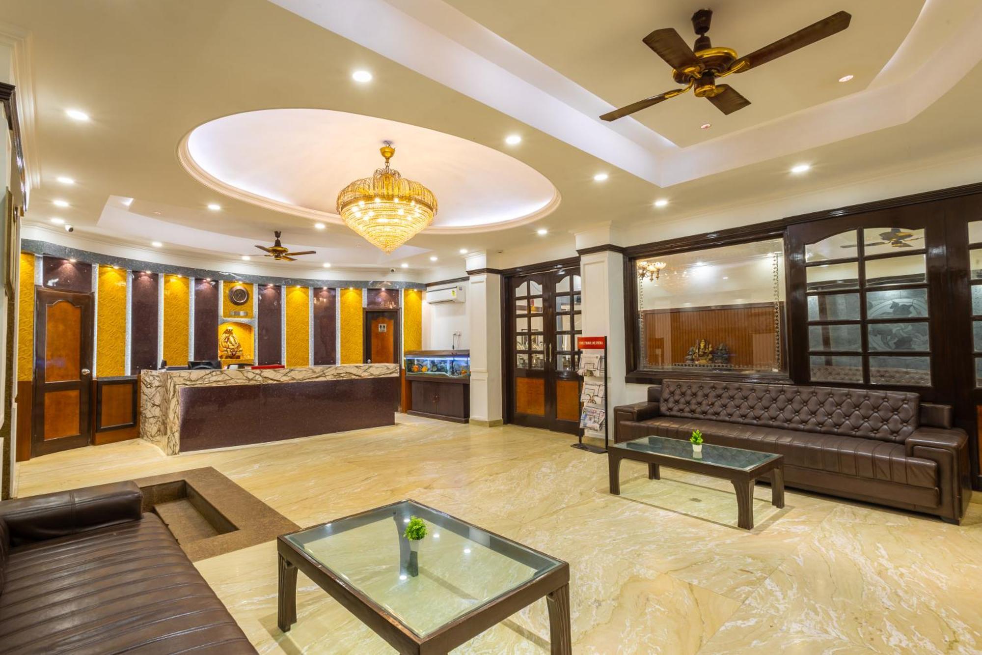 Hotel Panickers Residency - Ajmal Khan Market Near Karol Bagh Metro Delhi  Esterno foto